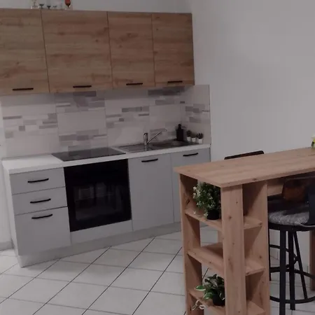Casayudi Monolocale Con Piscina Апартаменты *