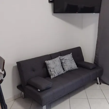 Апартаменты Casayudi Monolocale Con Piscina
