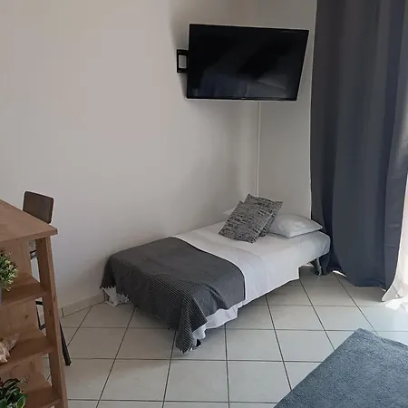 Casayudi Monolocale Con Piscina