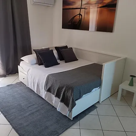 Apartmán Casayudi Monolocale Con Piscina *